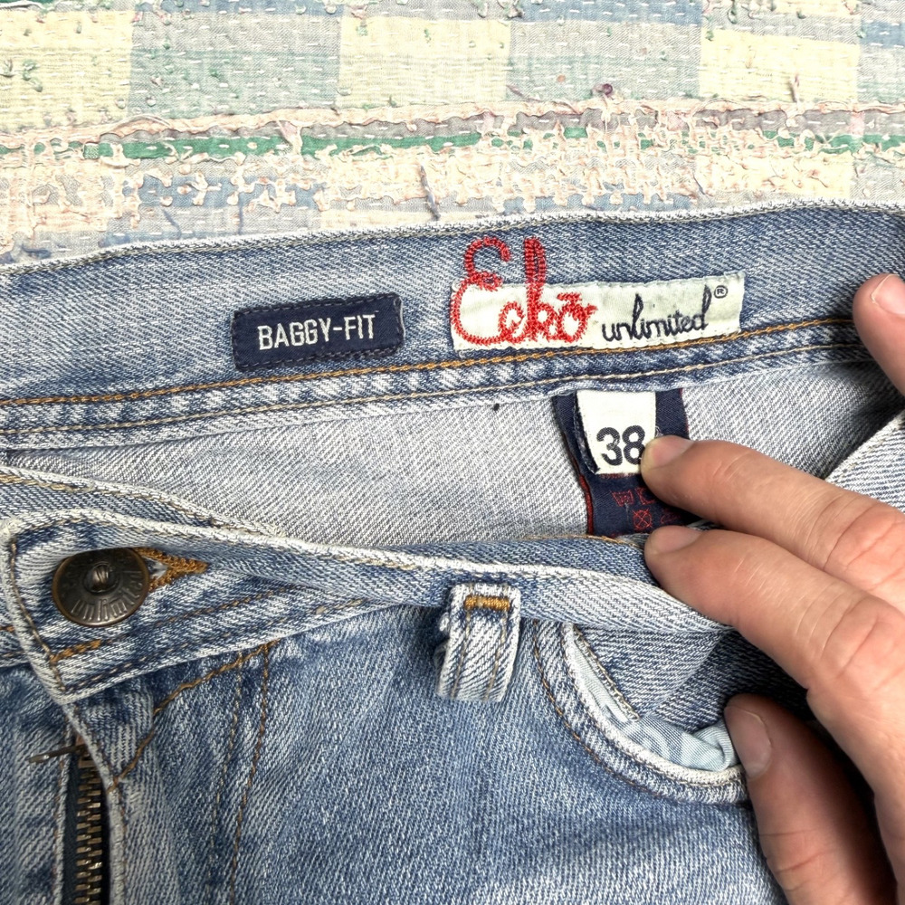 Vintage Y2K Ecko Unltd Light Wash Denim Short 38 Embroidered Pocket Rhino Baggy - Picture 7 of 13